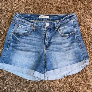 Refuge Jean Shorts